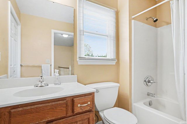12353 Rodeo Court, Granger, IN 46530