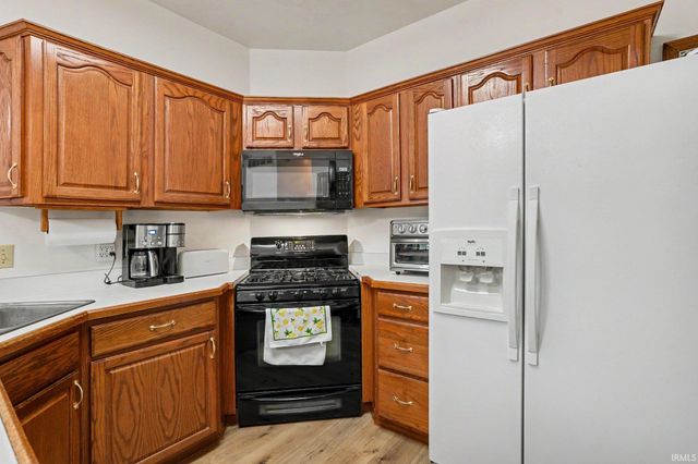 12353 Rodeo Court, Granger, IN 46530