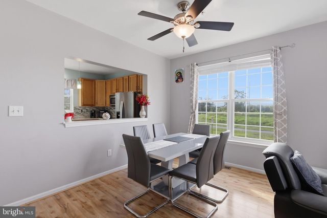 900 TURNING POINT CT, Frederick, MD 21701