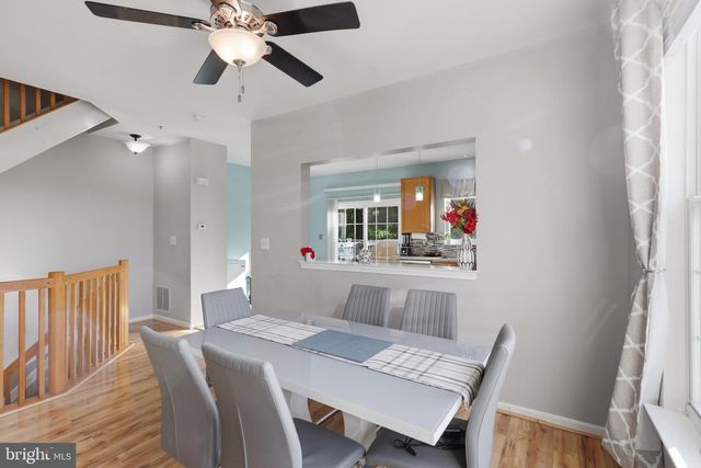 900 TURNING POINT CT, Frederick, MD 21701