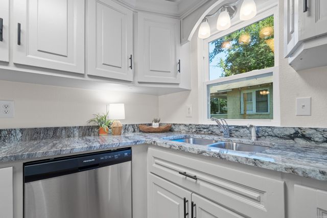 823 Cherry Lane, Malvern, AR 72104