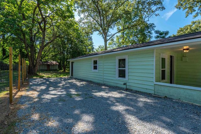 823 Cherry Lane, Malvern, AR 72104