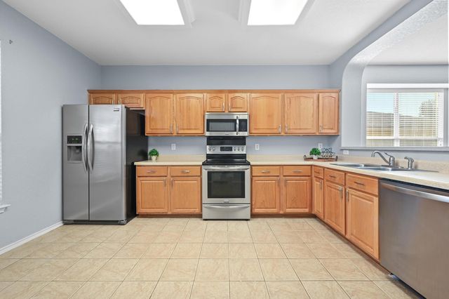 2434 Duval DR, New Braunfels, TX 78130