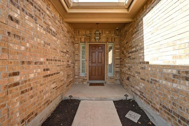 2434 Duval DR, New Braunfels, TX 78130