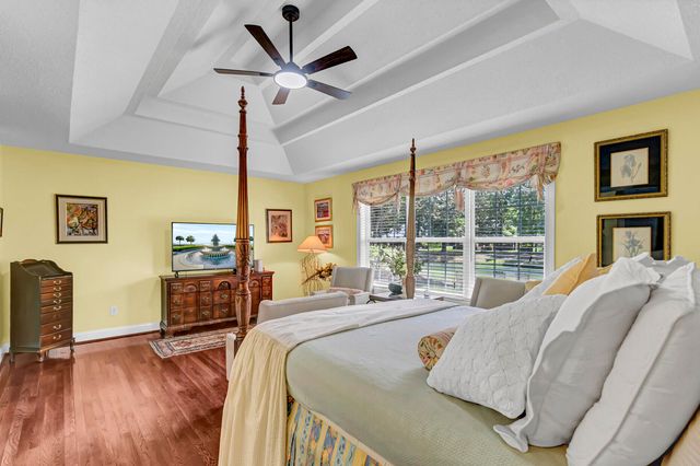 5472 Clearview Drive, North Charleston, SC 29420