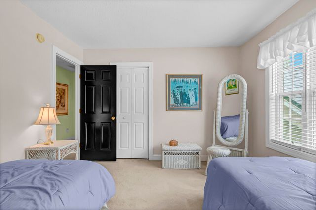 5472 Clearview Drive, North Charleston, SC 29420
