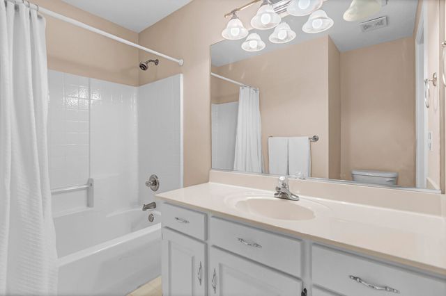 5472 Clearview Drive, North Charleston, SC 29420