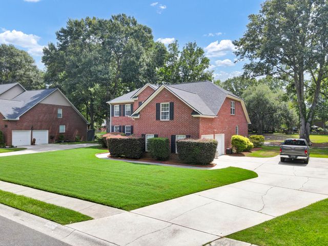 5472 Clearview Drive, North Charleston, SC 29420
