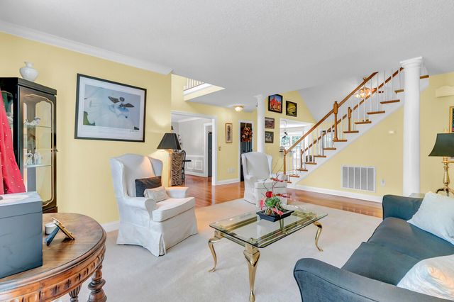 5472 Clearview Drive, North Charleston, SC 29420