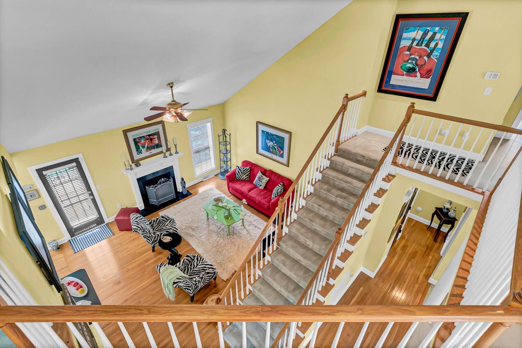 Image 25 of property listing at 5472 Clearview Drive, North Charleston, SC 29420