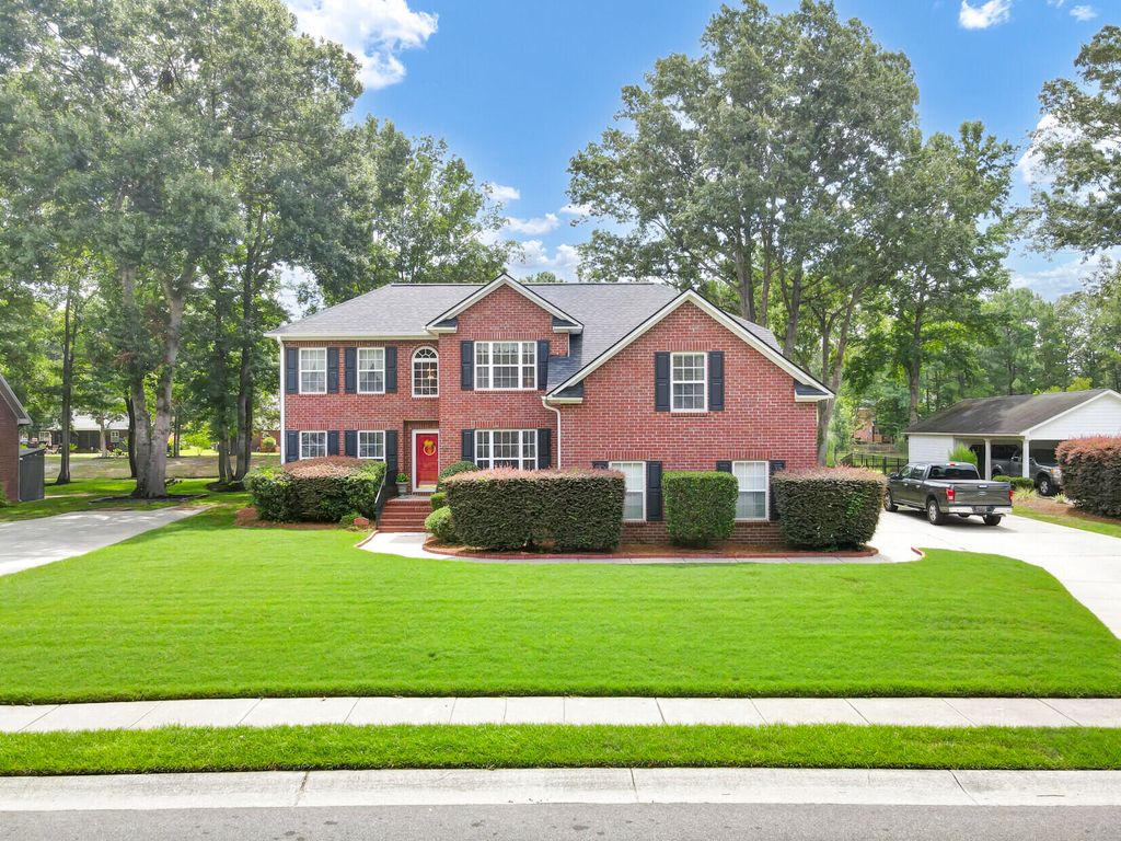 Image 52 of property listing at 5472 Clearview Drive, North Charleston, SC 29420
