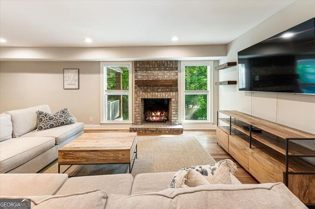 12780 New Providence Road, Alpharetta, GA 30004