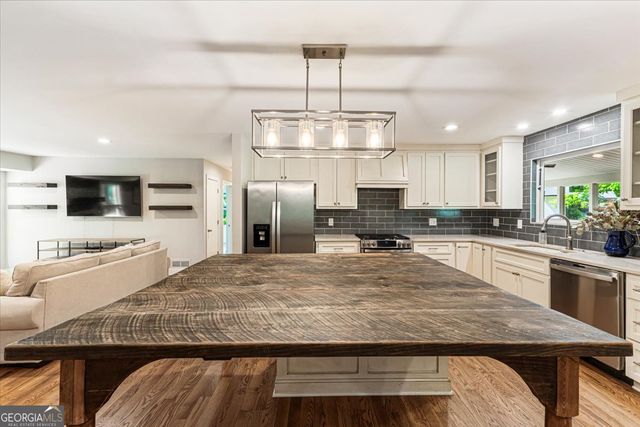 12780 New Providence Road, Alpharetta, GA 30004
