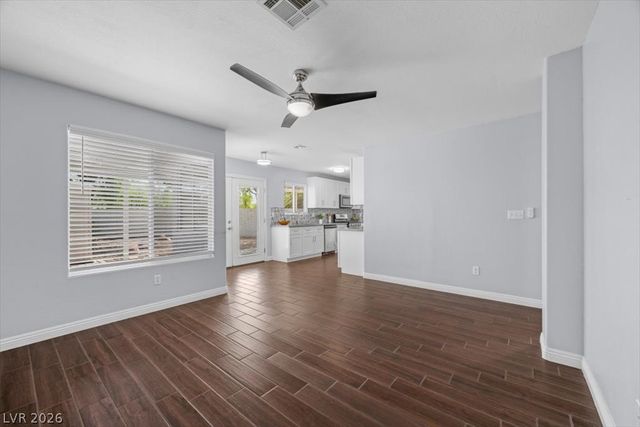 8205 Rocky Bluff Way, Las Vegas, NV 89129