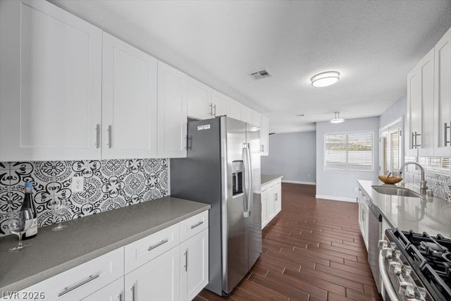 8205 Rocky Bluff Way, Las Vegas, NV 89129