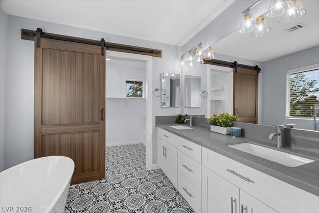 8205 Rocky Bluff Way, Las Vegas, NV 89129