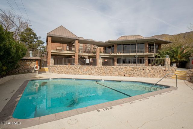 4433 N Stanton Street E210, El Paso, TX 79902