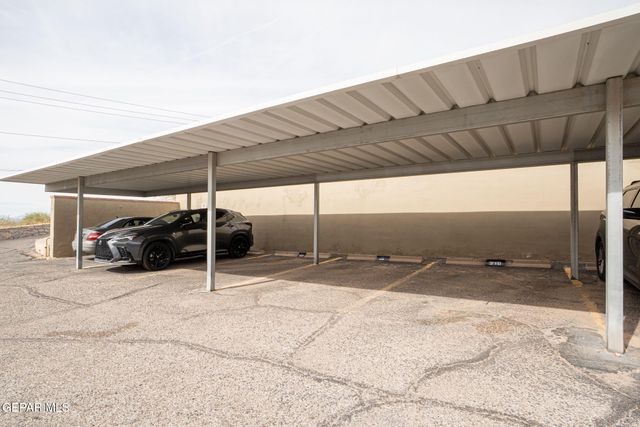 4433 N Stanton Street E210, El Paso, TX 79902