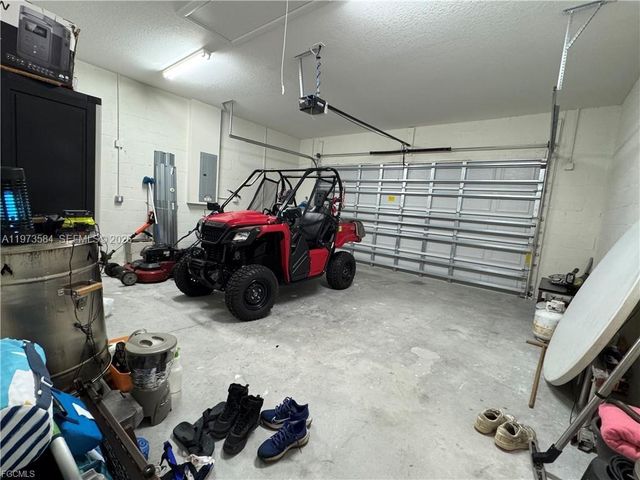 1818 Inwood RD, La Belle, FL 33935