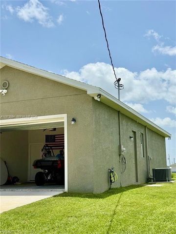 1818 Inwood RD, La Belle, FL 33935