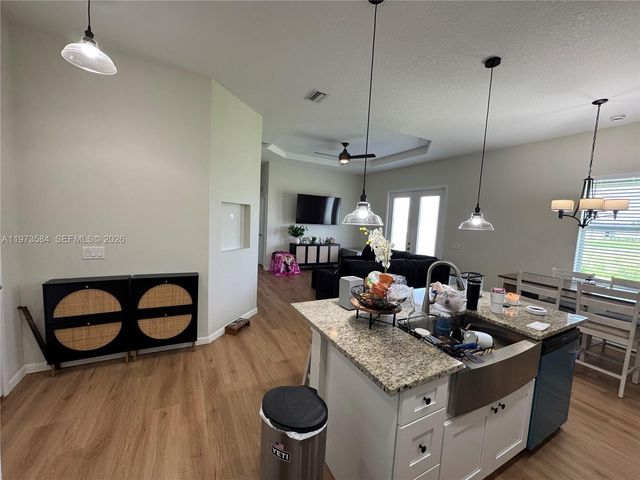 1818 Inwood RD, La Belle, FL 33935