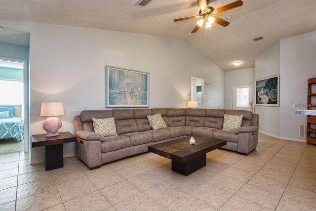 1529 INDIAN OAKS TRAIL, Kissimmee, FL 34747