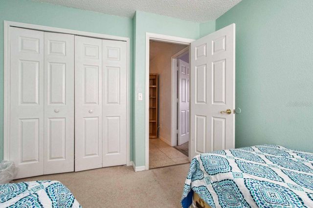 1529 INDIAN OAKS TRAIL, Kissimmee, FL 34747