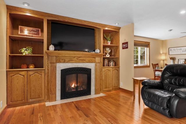 N4637 Old Hickory DRIVE, Onalaska, WI 54650