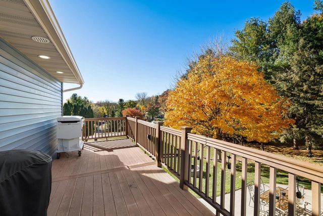 N4637 Old Hickory DRIVE, Onalaska, WI 54650