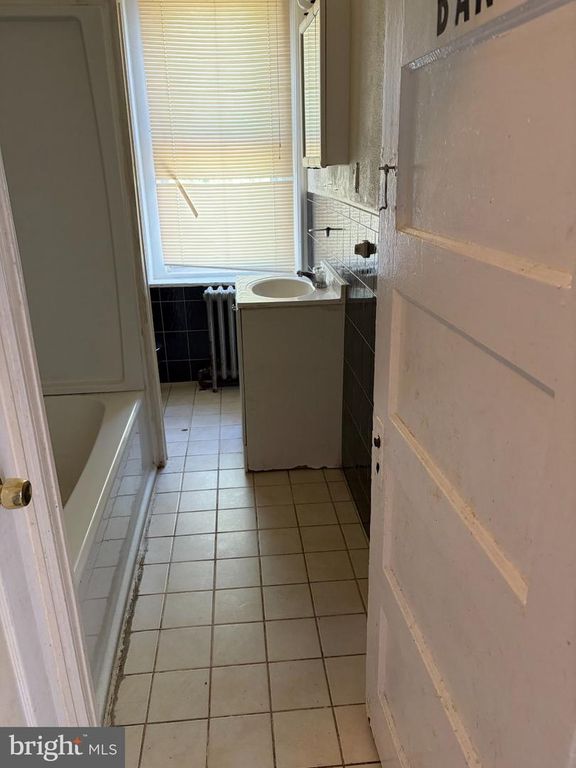 3468 N HOPE ST, PHILADELPHIA, PA 19140 — photo 5