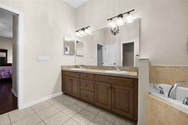 1157 SW 83RD WAY, Gainesville, FL 32607