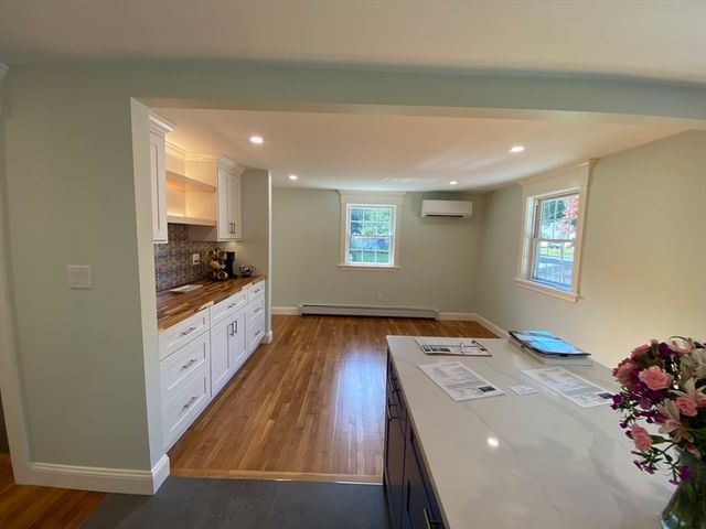 14 Web Rd, Georgetown, MA 01833