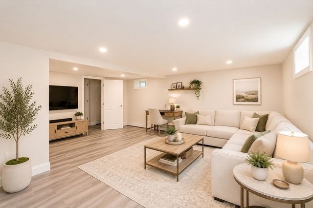 14 Web Rd, Georgetown, MA 01833