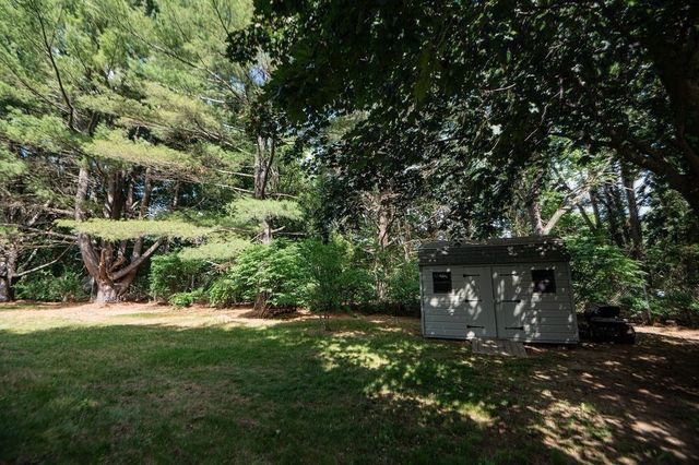 14 Web Rd, Georgetown, MA 01833