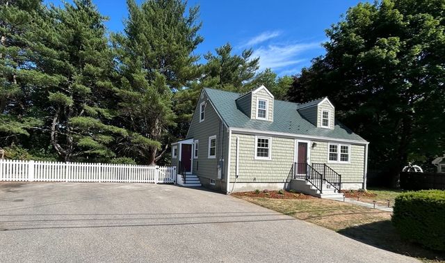 14 Web Rd, Georgetown, MA 01833
