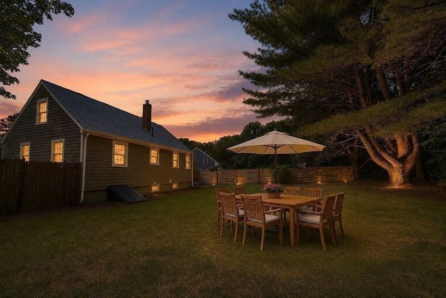 14 Web Rd, Georgetown, MA 01833
