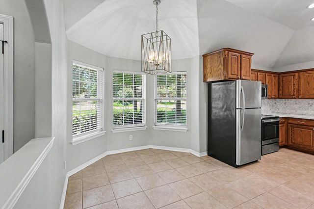 10718 Fairview Drive, Conroe, TX 77385