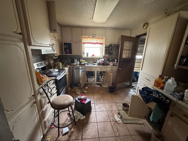 5633 Macdougall Drive, Haltom City, TX 76148