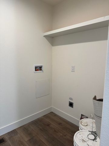 1 Corral Lane #38, Ashland, OR 97520