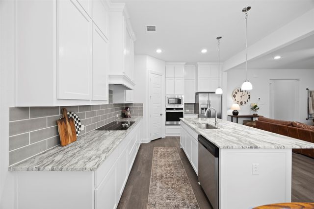 4226 Bel Air Drive, Midlothian, TX 76065