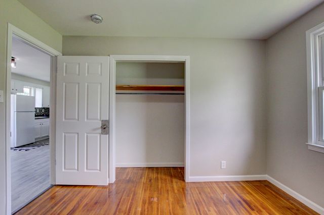 1375 Moss Rd, Clarksville, TN 37043