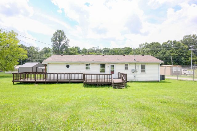 1375 Moss Rd, Clarksville, TN 37043