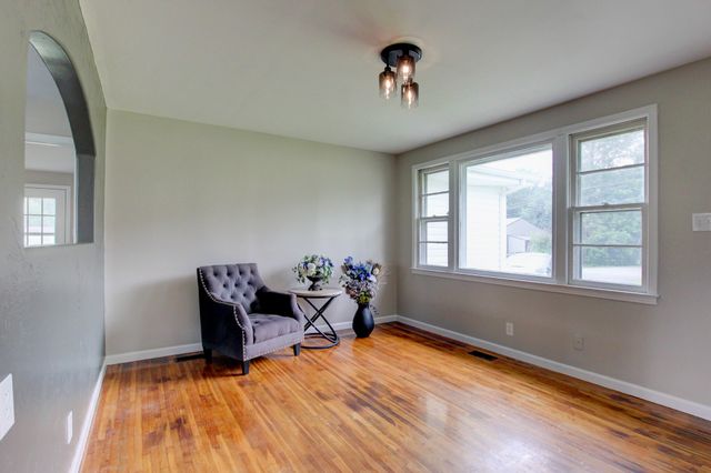 1375 Moss Rd, Clarksville, TN 37043