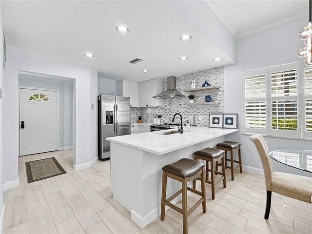 3701 54TH DRIVE W 104, Bradenton, FL 34210