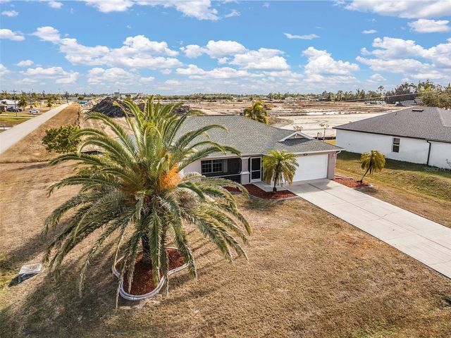 3809 NE 17TH AVENUE, Cape Coral, FL 33909
