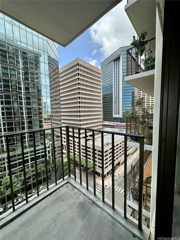 225 Queen Street 15C, Honolulu, HI 96813