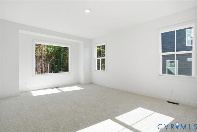 7806 Dandridge Dr, Quinton, VA 23141