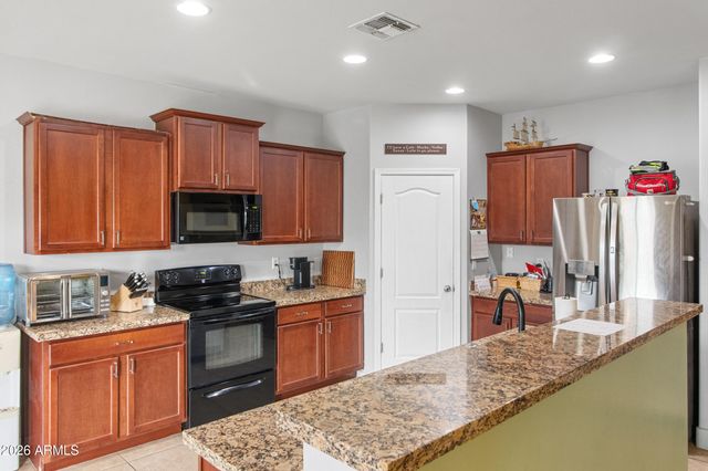 25404 W FREMONT Court, Buckeye, AZ 85326