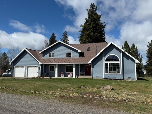 44220 Cowboy Hill Lane, Chiloquin, OR 97624