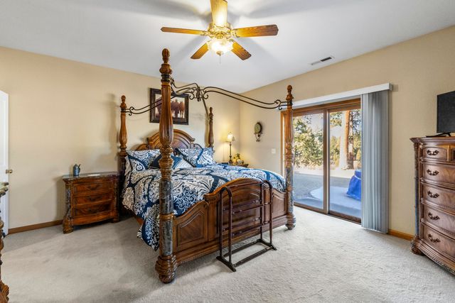 44220 Cowboy Hill Lane, Chiloquin, OR 97624